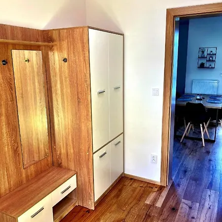 Natemi U Sjezdovky Filipovice Apartment